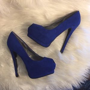 Blue suede open toe pumps size 6